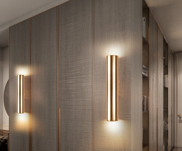 Retrova - Vintage Brass LED Wall Lamp – Timeless Elegance for Sophisticated Interiors